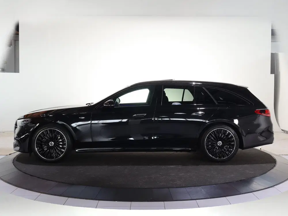 Mercedes-Benz E-Klasse 300 e Business Solution AMG uit 2024, foto 5