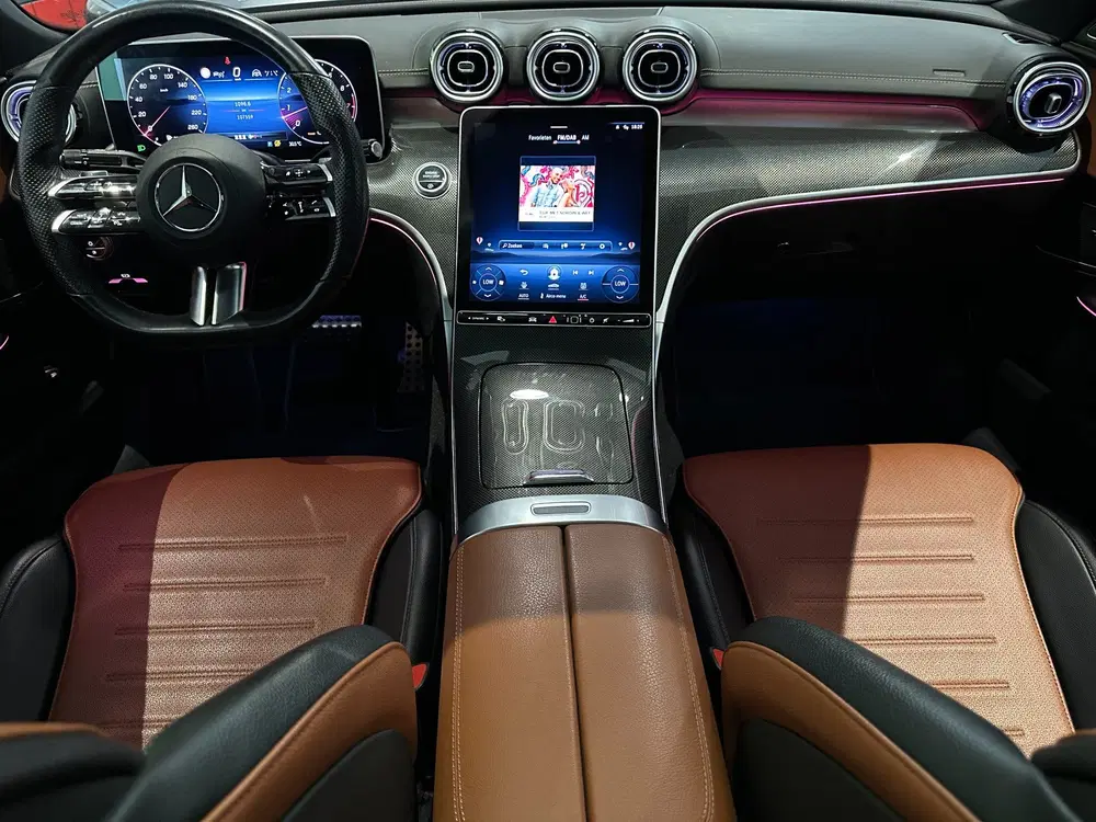 Mercedes-Benz C-Klasse C300 AMG Panorama uit 2022, foto 13