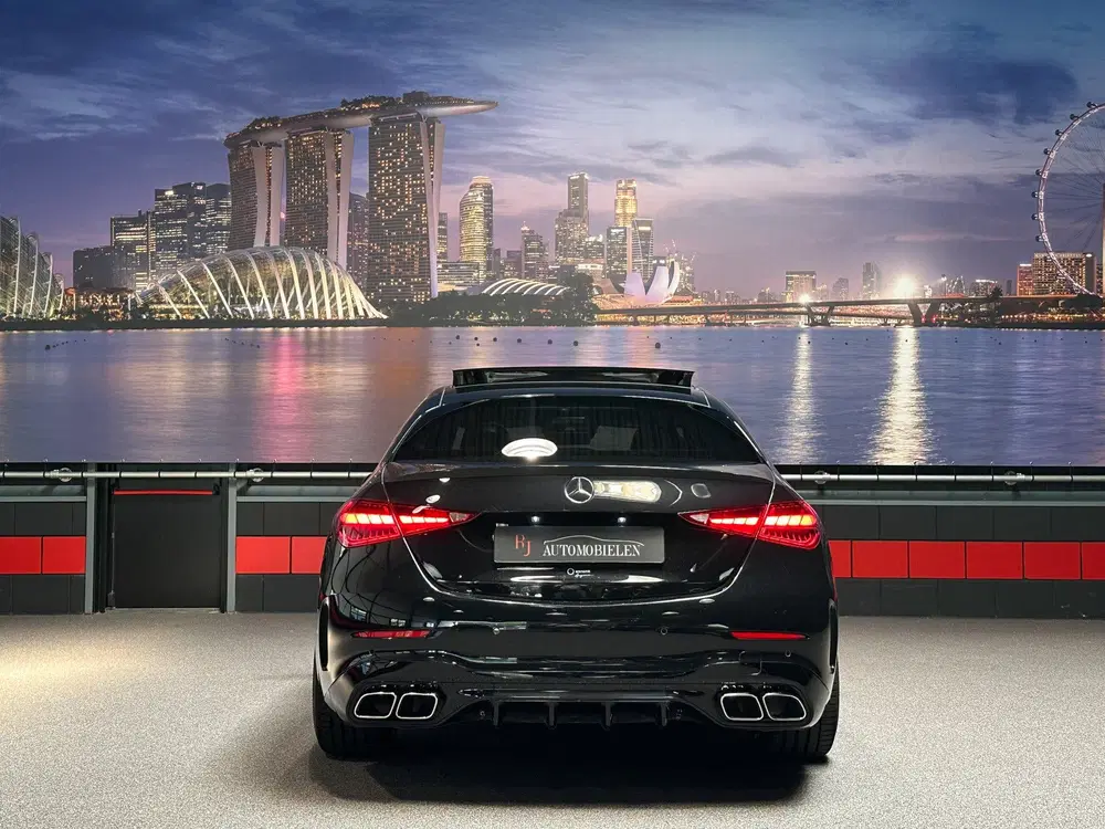 Mercedes-Benz C-Klasse C300 AMG Panorama uit 2022, foto 8