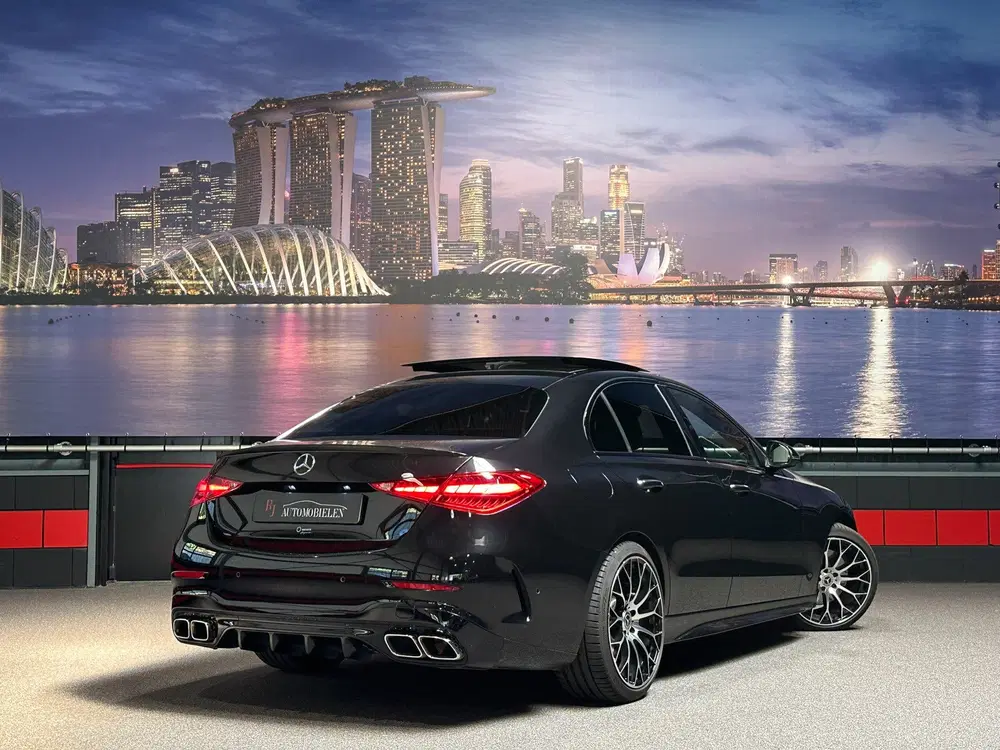 Mercedes-Benz C-Klasse C300 AMG Panorama uit 2022, foto 9