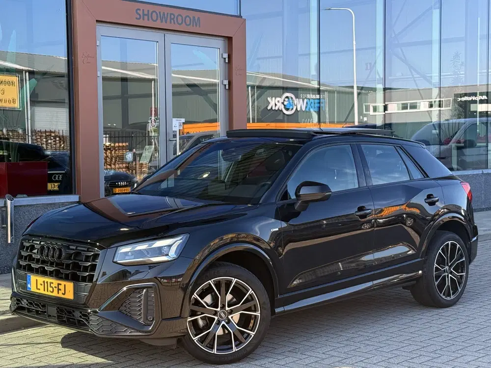 Audi Q2 35 TFSI S Edition uit 2021, foto 3