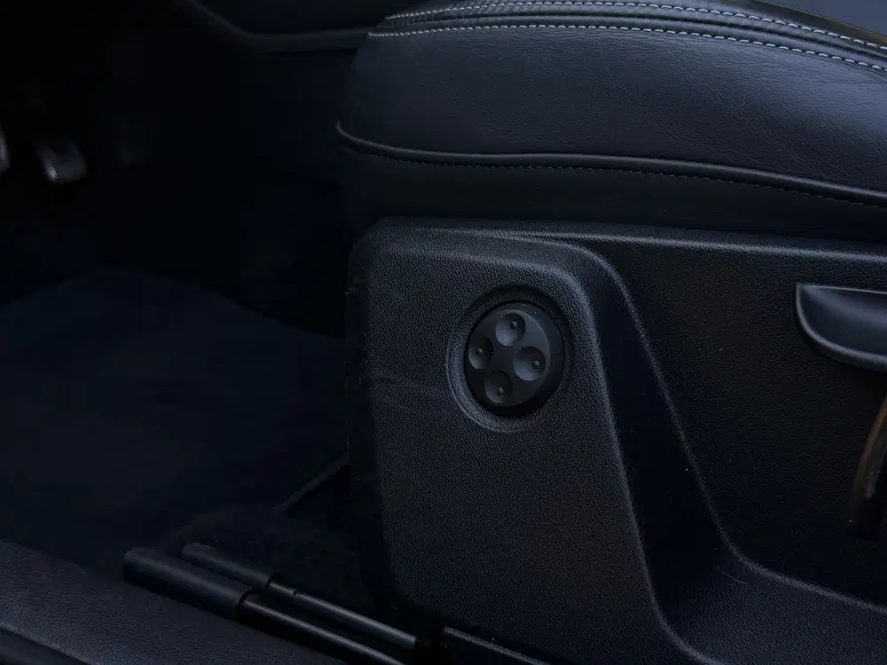 Audi Q2 35 TFSI S Edition uit 2021, foto 6
