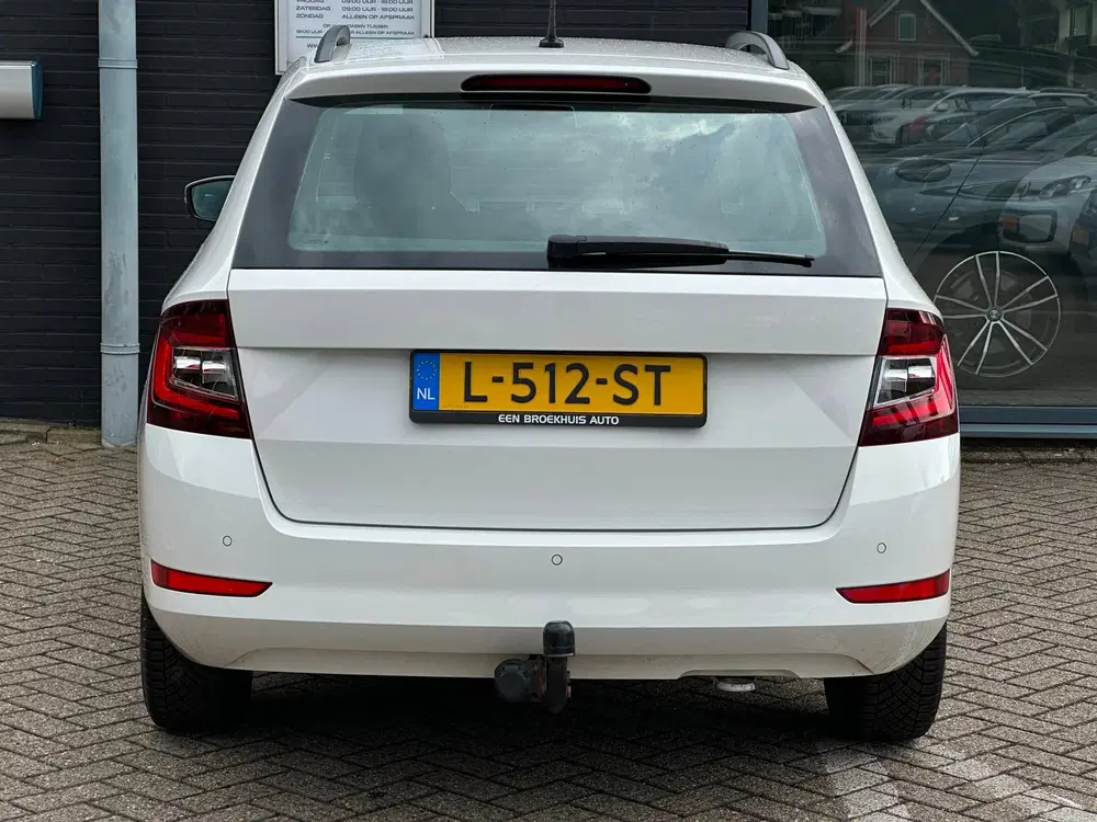 Skoda Fabia 1.0 TSI Ambition uit 2021, foto 9