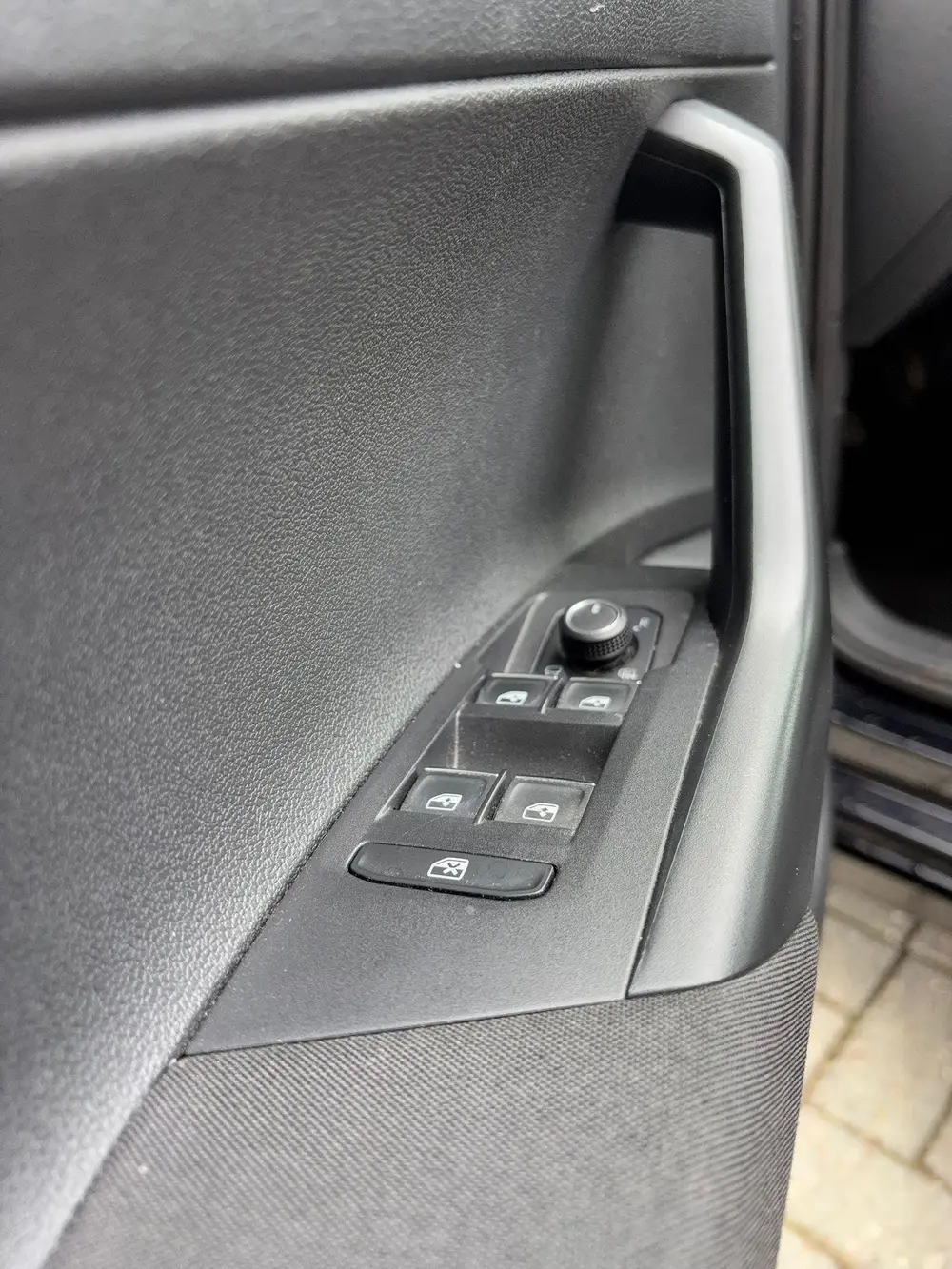 Volkswagen Polo 1.0 TSI Highline Business R uit 2020, foto 12