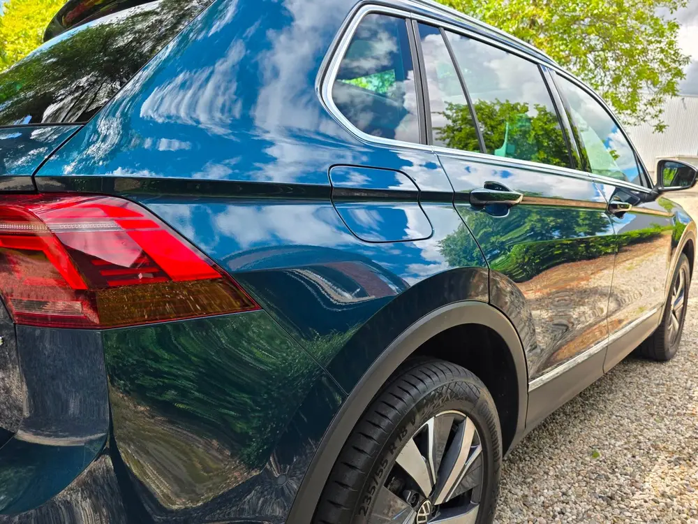 Volkswagen Tiguan 1.4 TSI eHybrid R-Line Business+ uit 2023, foto 11
