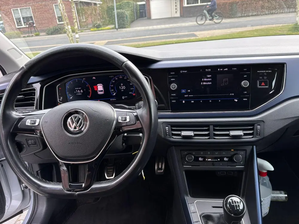 Volkswagen Polo 1.0 TSI Highline Business R uit 2020, foto 10