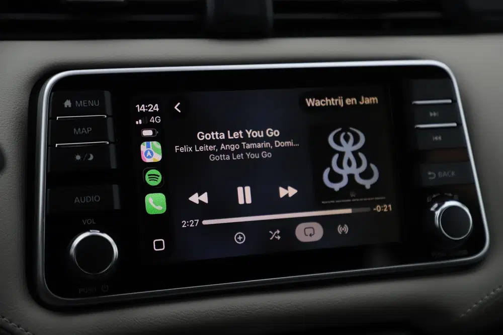 Nissan Micra 1.0 IG-T N-Design Navigatie Carplay Androi uit 2023, foto 17