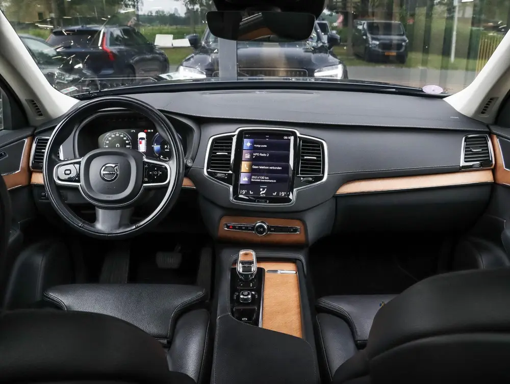 Volvo XC90 2.0 T8 Recharge AWD Inscription Exclusive uit 2022, foto 2
