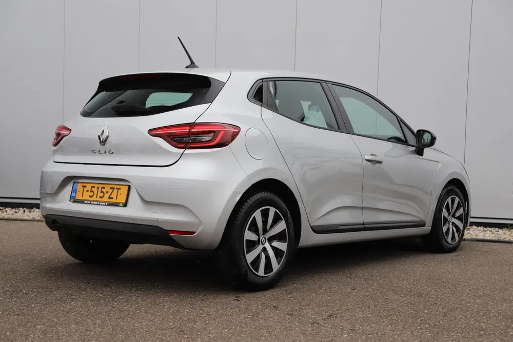 Renault Clio 1.0 TCe 90 Equilibre Navigatie Airco Cruis uit 2023, foto 4