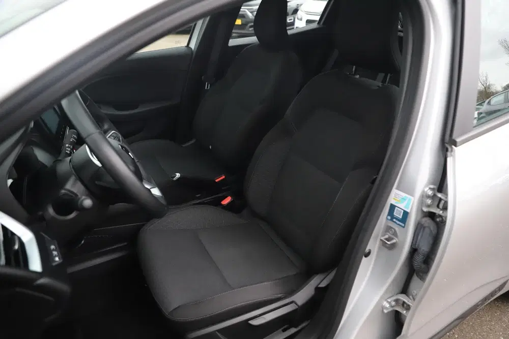Renault Clio 1.0 TCe 90 Equilibre Navigatie Airco Cruis uit 2023, foto 6