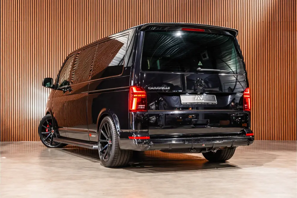 Volkswagen Transporter 2.0 TDI L2H1 DC Caravelle uit 2022, foto 7