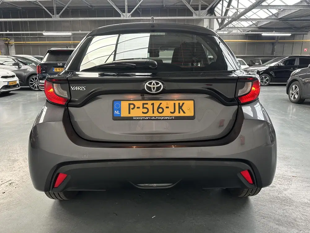 Toyota Yaris 1.5 VVT-i Active uit 2022, foto 16