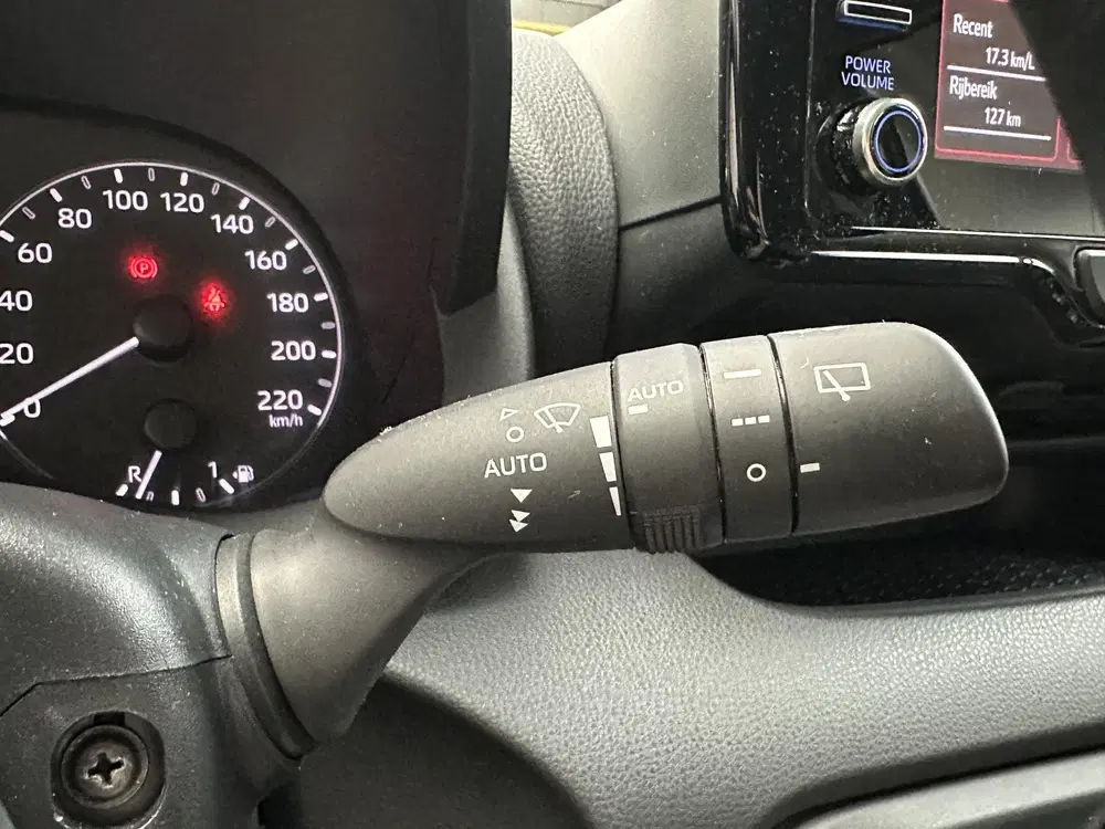 Toyota Yaris 1.5 VVT-i Active uit 2022, foto 7