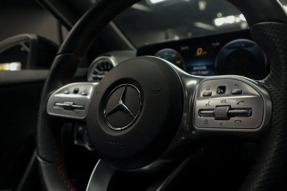 Mercedes-Benz A-Klasse 250e AMG Pano Leder Navi PTS Ambient uit 2022, foto 15