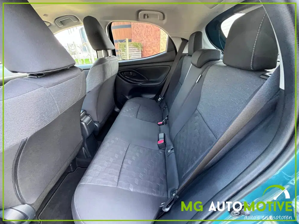 Toyota Yaris 1.5 Hybrid 115 Business Plus uit 2025, foto 12