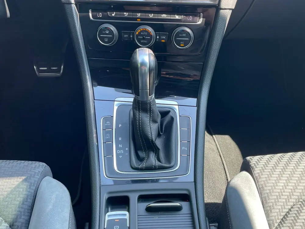 Volkswagen Golf Variant 1.5 TSI Highline R-Line | Pano | Aut uit 2019, foto 20