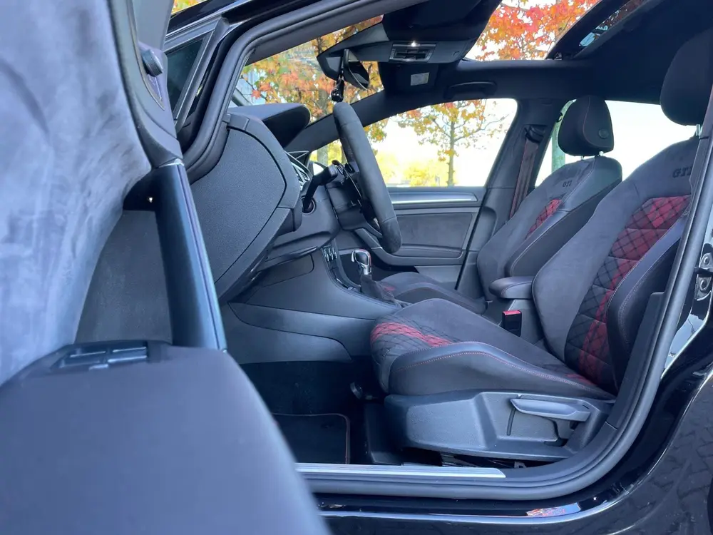 Volkswagen Golf 2.0 TSI GTI TCR Pano | Dyna | Camera | Acc | uit 2020, foto 17