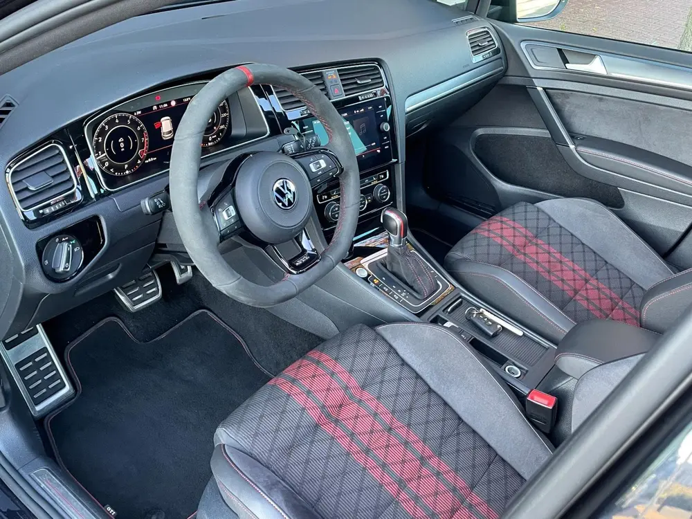 Volkswagen Golf 2.0 TSI GTI TCR Pano | Dyna | Camera | Acc | uit 2020, foto 18