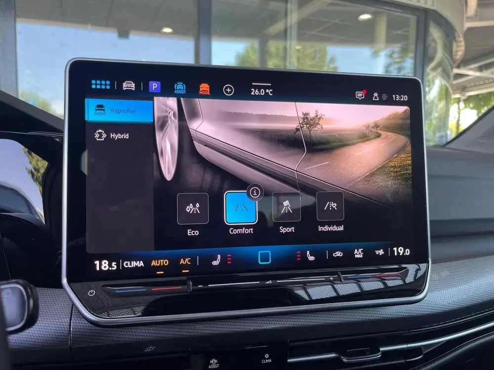 Volkswagen Golf 1.5 eHybrid Style Edition (Camera,Ergo,Grote uit 2025, foto 19