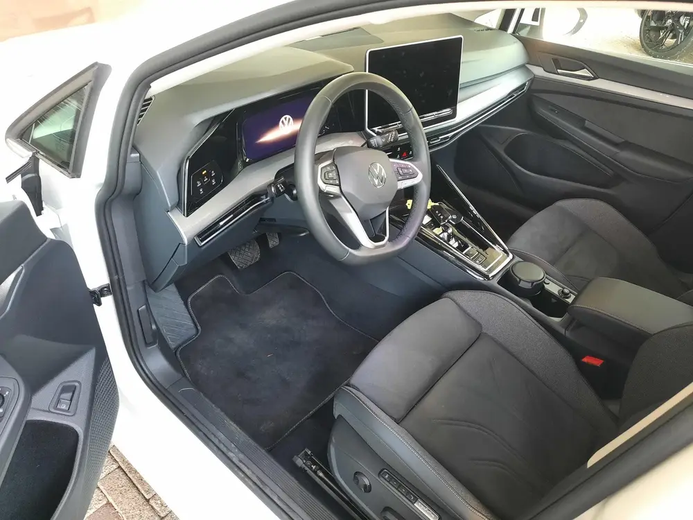 Volkswagen Golf 1.5 eHybrid Style Edition (Camera,Ergo,Grote uit 2025, foto 8