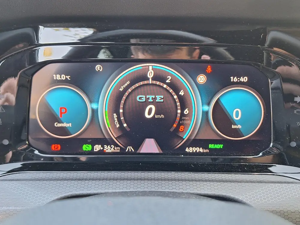 Volkswagen Golf GTE 245pk DSG Hybrid (Trekhaak,Camera,Virtua uit 2022, foto 18