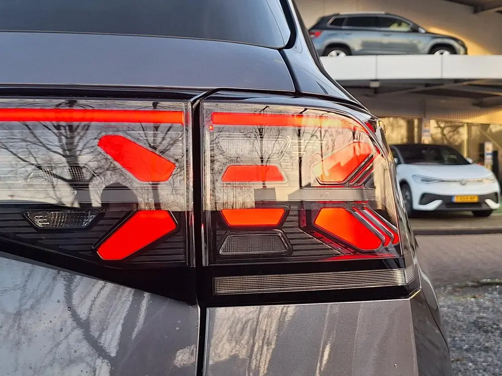 Volkswagen T-Cross 1.0 TSI DSG Life Edition (Camera,Clima,IQ uit 2025, foto 9