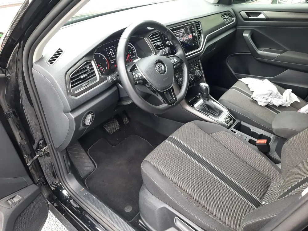 Volkswagen T-Roc 1.5 TSI 150pk Style (Pano,Haak,Camera,Navi) uit 2020, foto 10