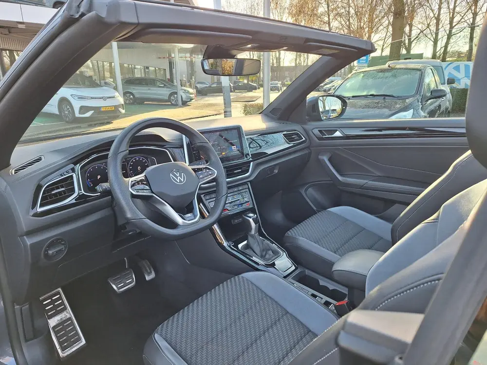 Volkswagen T-Roc Cabrio 1.5 TSI 150pk DSG R-Line (Trekhaak,C uit 2023, foto 16