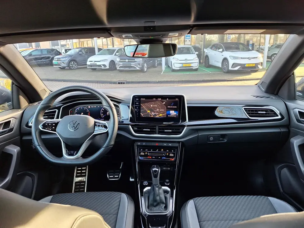 Volkswagen T-Roc Cabrio 1.5 TSI 150pk DSG R-Line (Trekhaak,C uit 2023, foto 19