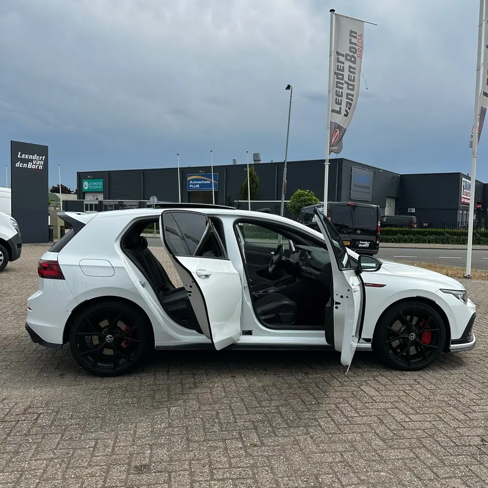 Volkswagen Golf 2.0 TSI OPF 221KW Dsg7 2022 Wit uit 2022, foto 4