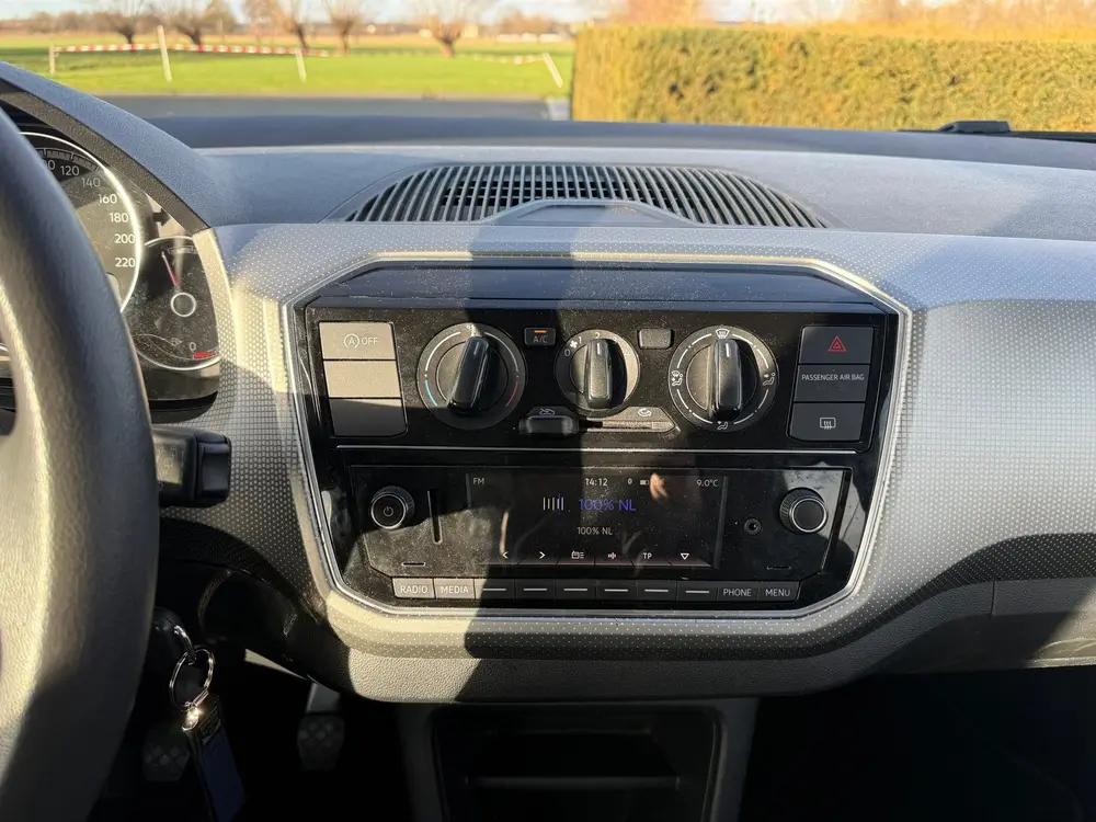 Volkswagen Up! 1.0 BMT move up! uit 2019, foto 11