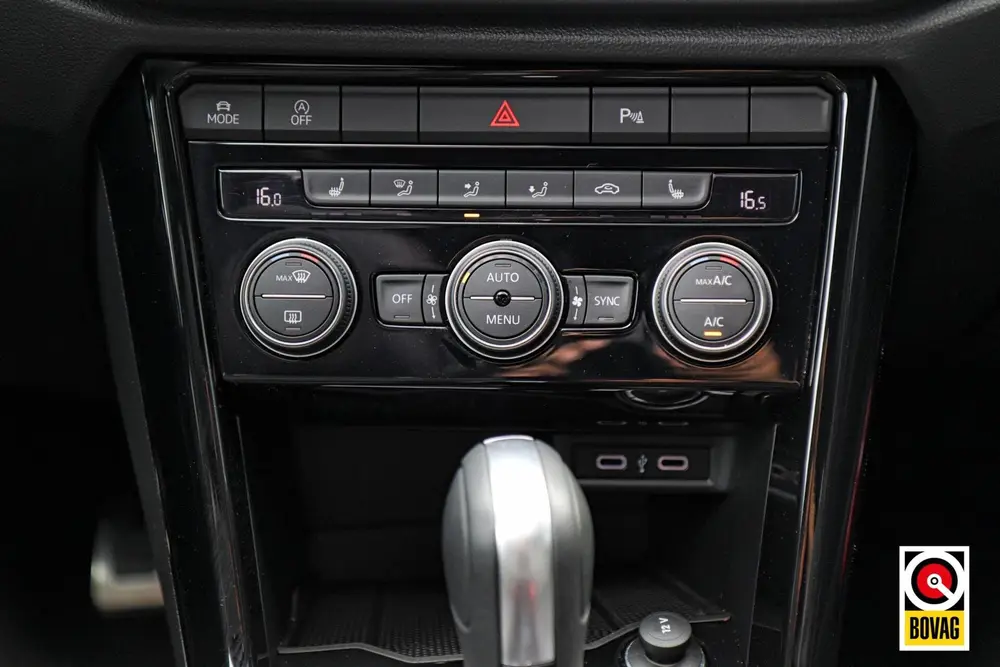 Volkswagen T-Roc 1.5 TSI Sport |LED|PANODAK|CARPLAY|CAMERA|V uit 2021, foto 13