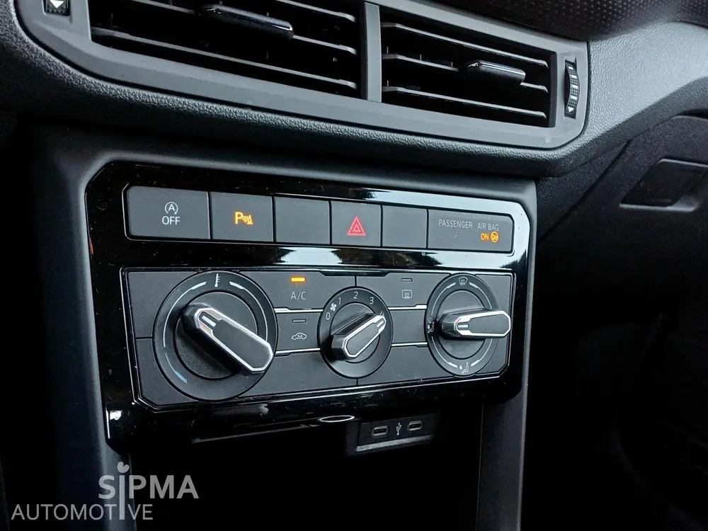 Volkswagen T-Cross 2023 VW T-Cross 1.0TSI 95pk Life/Carplay/63dkm/Cruise/Ac/Lmv uit 2023, foto 8