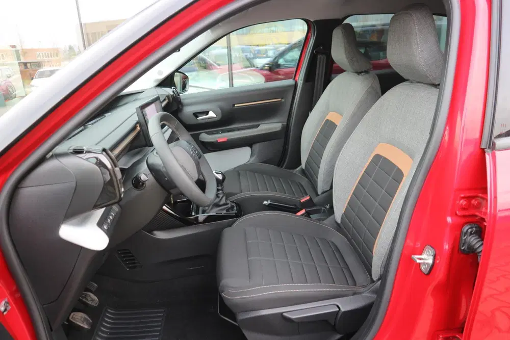 Citroën C3 Aircross Citroen C3 AIRCROSS 1.2 Turbo 100pk Plus C uit 2025, foto 16
