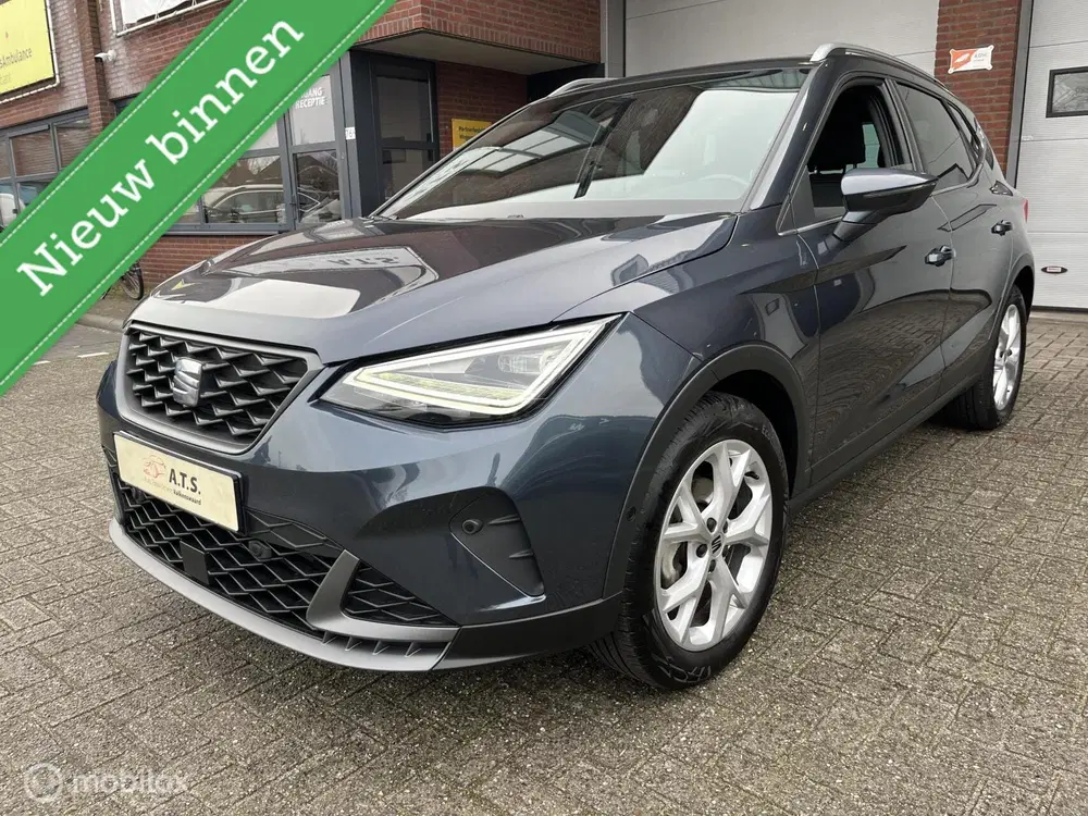 SEAT Arona 1.0 EcoTSI FR DSG LED*CAMERA*CRUISE*NAVI*P uit 2024