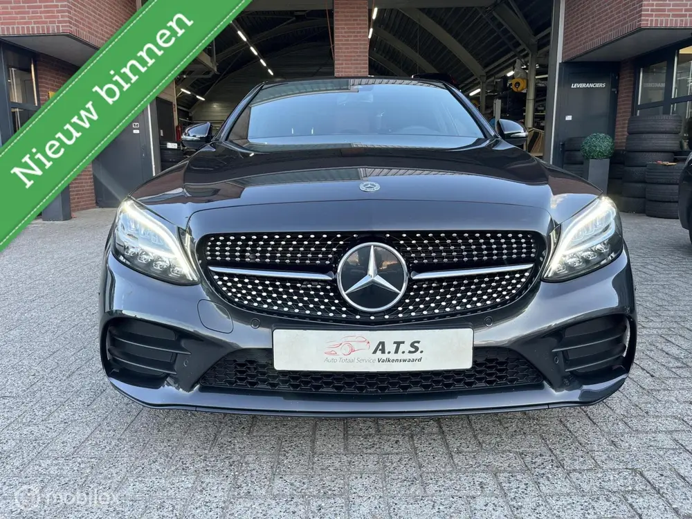 Mercedes-Benz C-Klasse 300 e AMG*LED*CRUISE*CARPLAY*PDC*BURMESTER uit 2020, foto 2