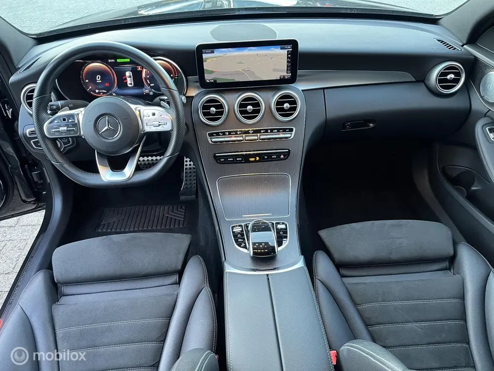 Mercedes-Benz C-Klasse 300 e AMG*LED*CRUISE*CARPLAY*PDC*BURMESTER uit 2020, foto 9