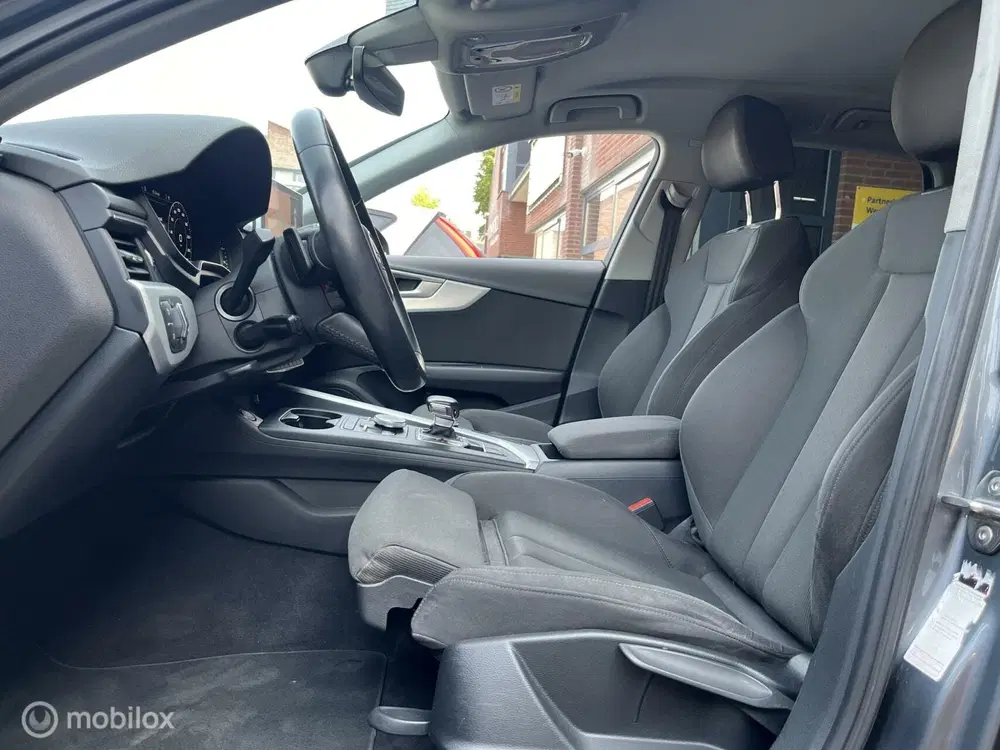 Audi A4 35 TFSI Sport S-line NAVI*VIRTUAL COCKPIT* uit 2019, foto 10