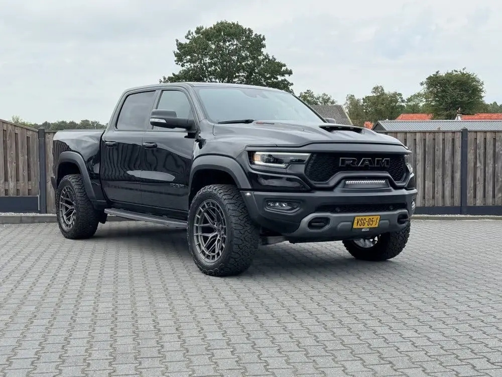 Dodge Ram 1500 6.2 V8 4x4 CC TRX HELLCAT VOSSEN! (bj 2022) uit 2022
