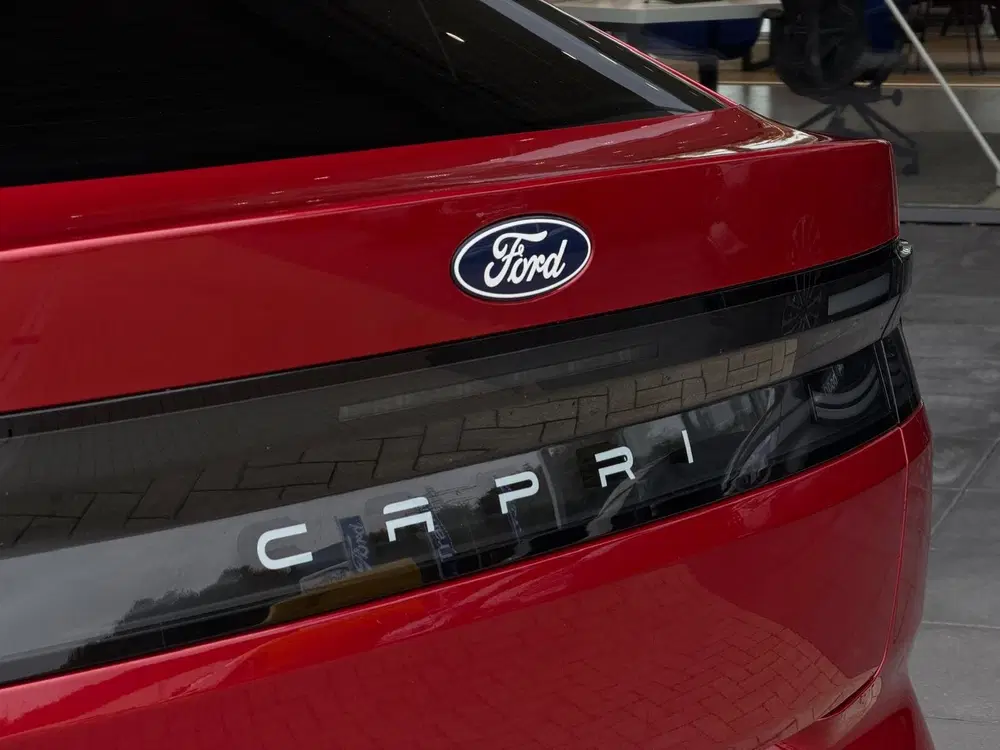 Ford Capri Premium Extended Range RWD 77 kWh uit 2025, foto 10