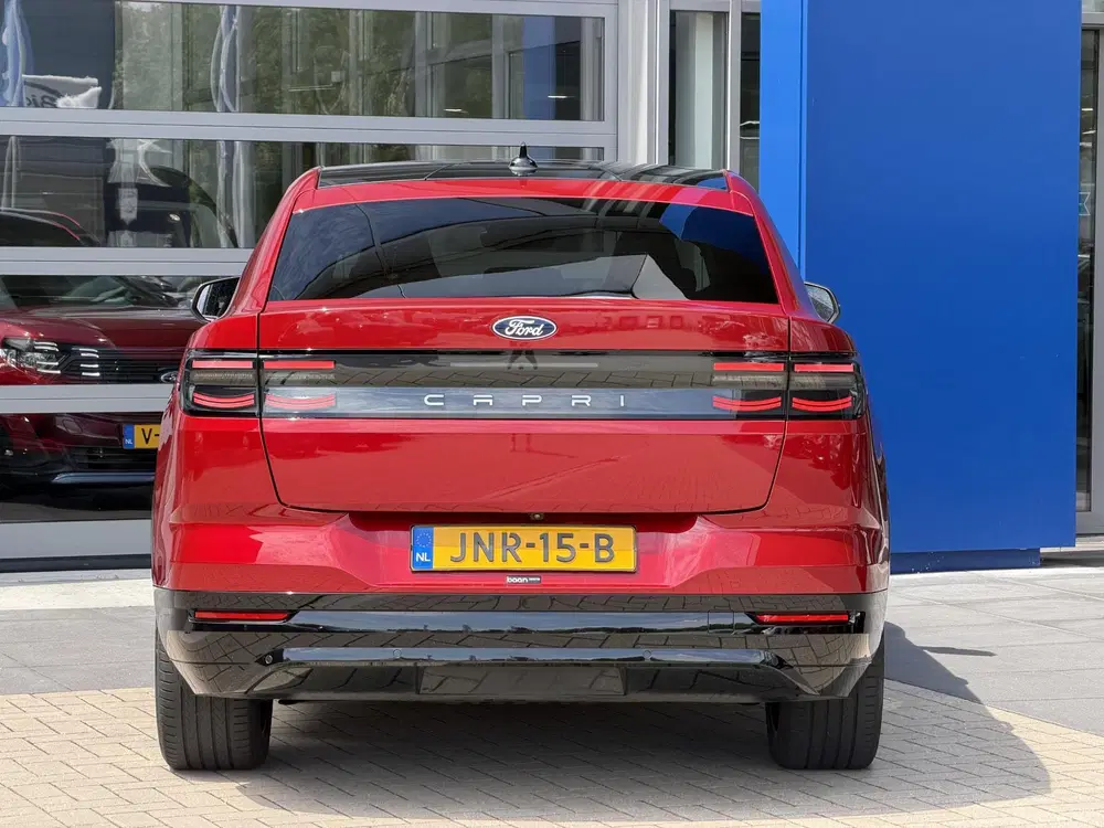 Ford Capri Premium Extended Range RWD 77 kWh uit 2025, foto 5