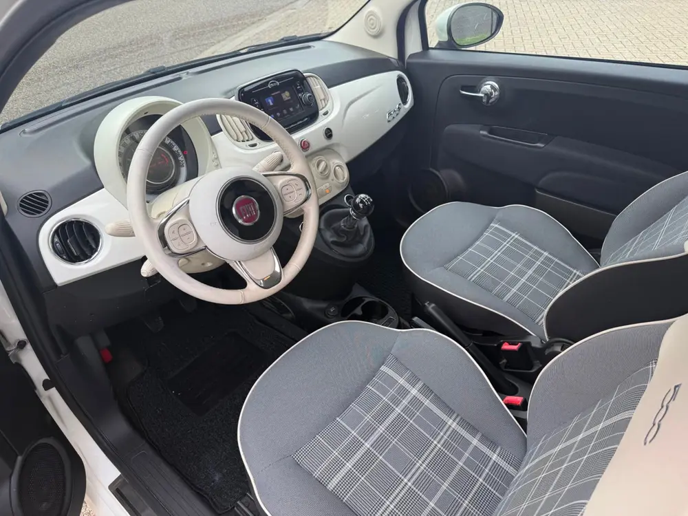 Fiat 500 1.2 Cabrio *Navigatie-ECC Airco-Cruise* uit 2019, foto 4
