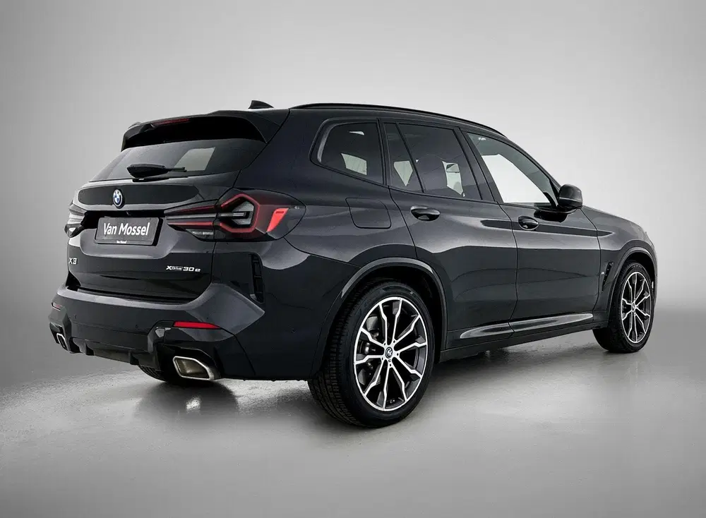 BMW X3 xDrive30e High Executive uit 2023, foto 4