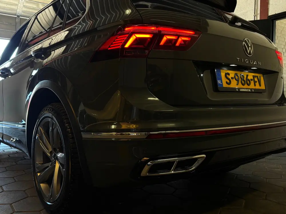 Volkswagen Tiguan 1.4 TSI eHybrid R-Line Business+ | Pano | uit 2023, foto 10