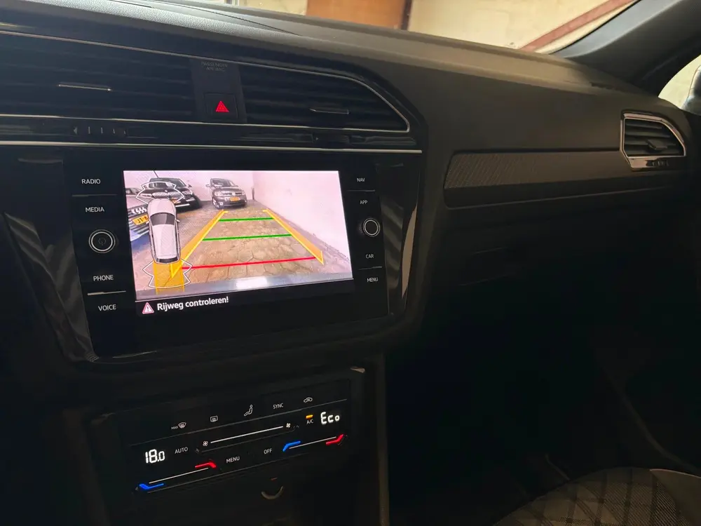Volkswagen Tiguan 1.4 TSI eHybrid R-Line Business+ | Pano | uit 2023, foto 16