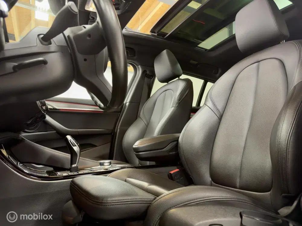 BMW X2 sDrive18i High Executive M Sport uit 2019, foto 3