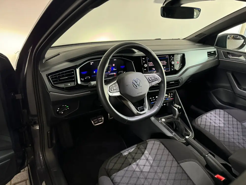 Volkswagen Taigo 1.0 TSI R-Line Edition Keyless|CarPlay|IQ uit 2025, foto 5