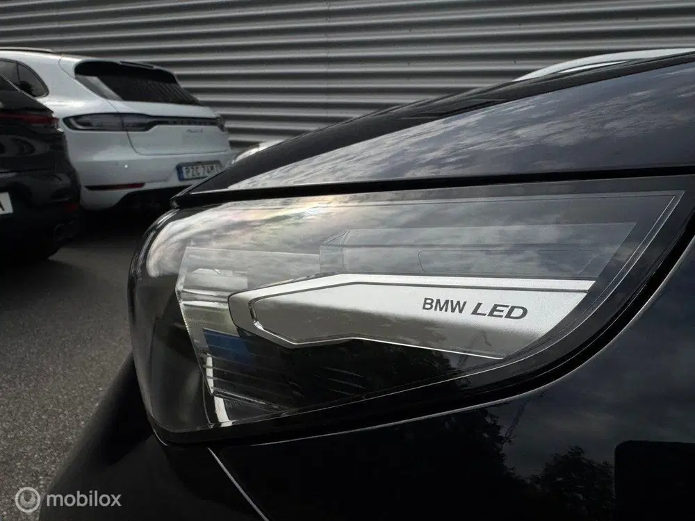BMW 5-serie 530e xDrive uit 2025, foto 11