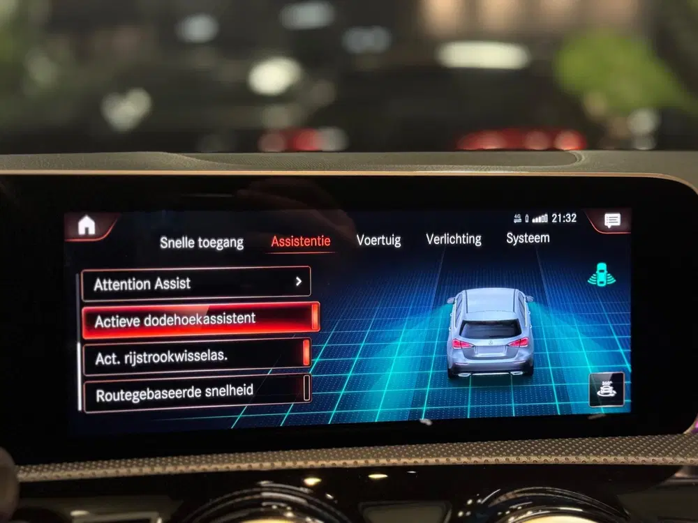 Mercedes-Benz A-Klasse 220 edition one uit 2019, foto 18