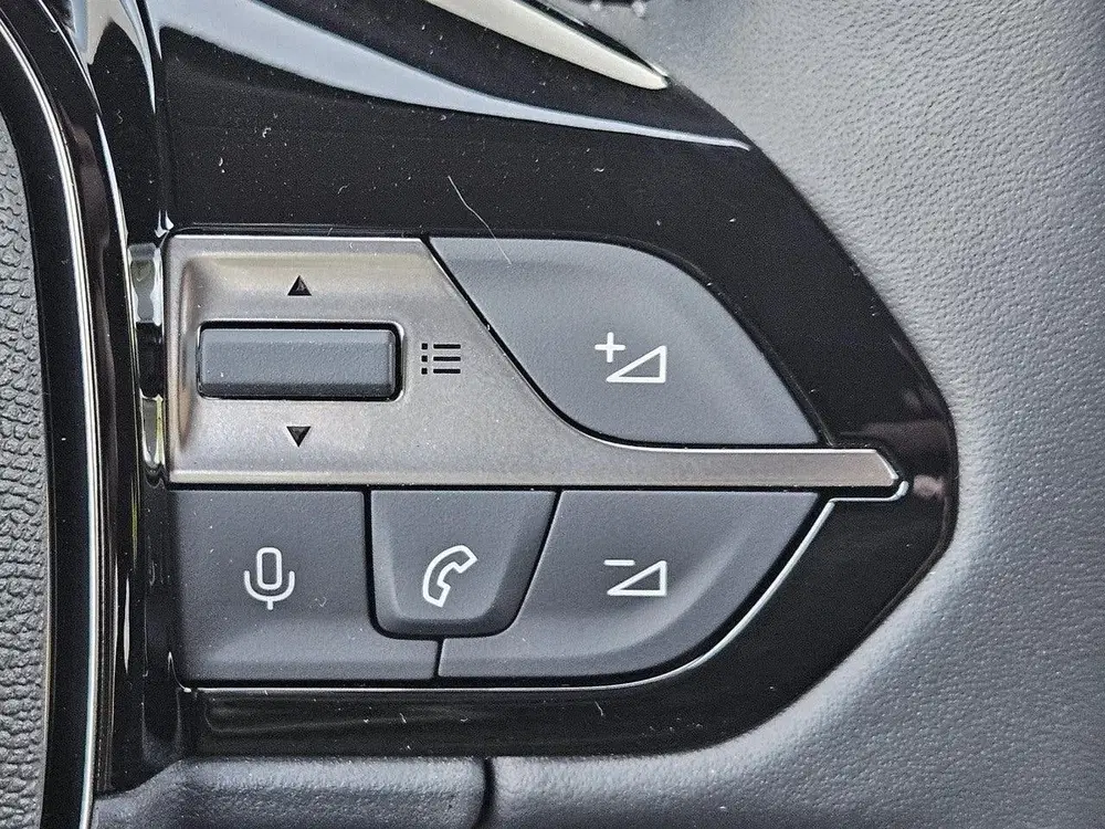 Peugeot 308 SW 1.6 Plug-in Hybrid 195 Allure uit 2026, foto 18